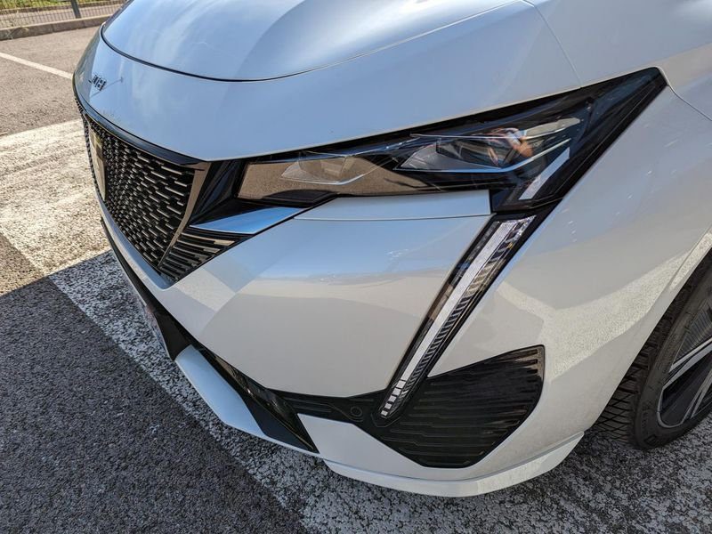 Peugeot 308 SW 1.5 HDI 130 - BV EAT8 III BREAK GT