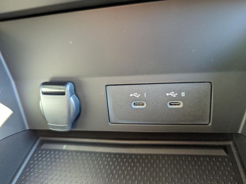 Renault Captur 1.3 TCe - 160 BV EDC II Techno PHASE 2