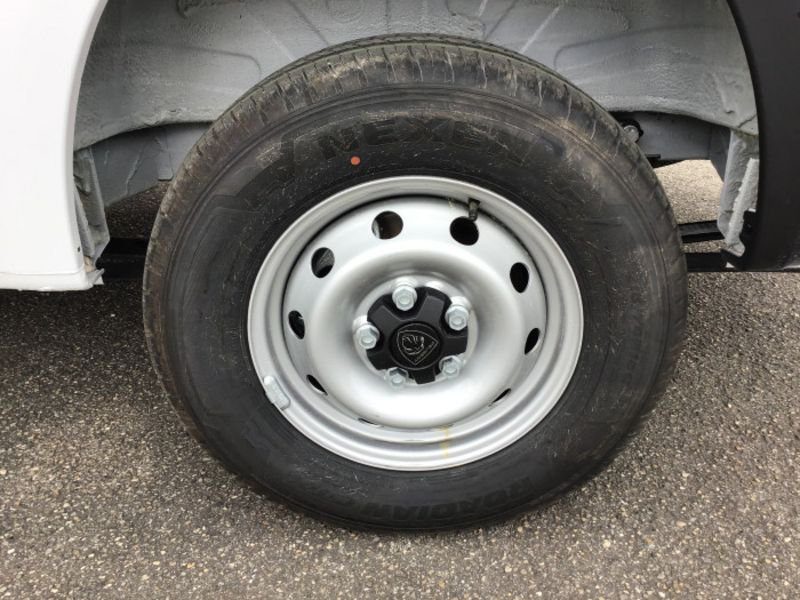 Peugeot Boxer FOURGON TOLE 3.3 T L2H2 BLUEHDI 140 S&S BVM6