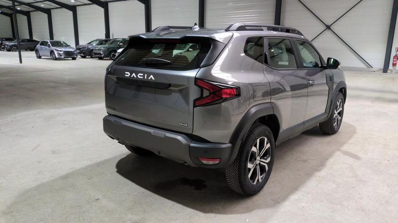 Dacia Duster nouveau Tce 130 4x4 expression + navi