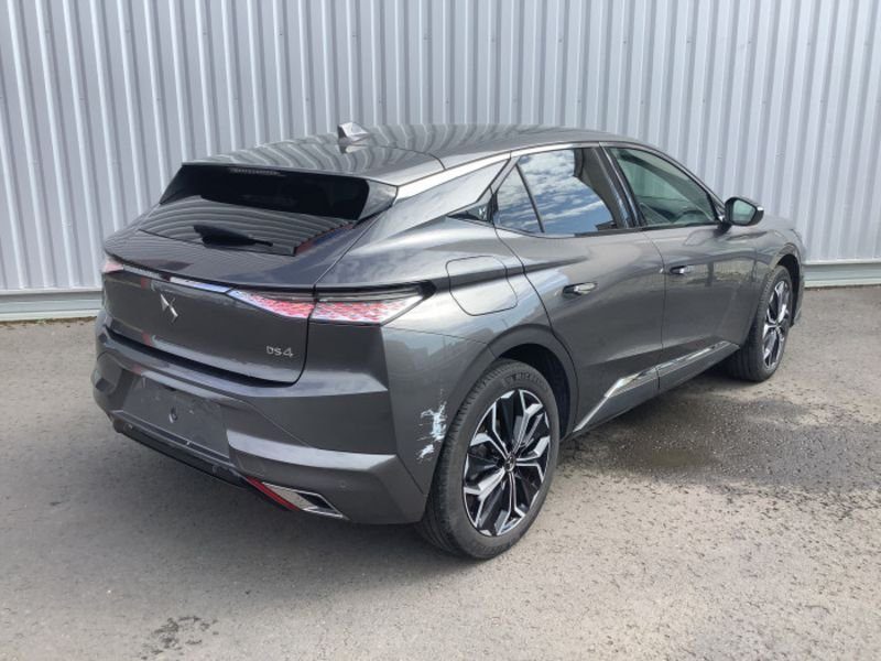 DS DS 4 BlueHDi 130 EAT8 Opera