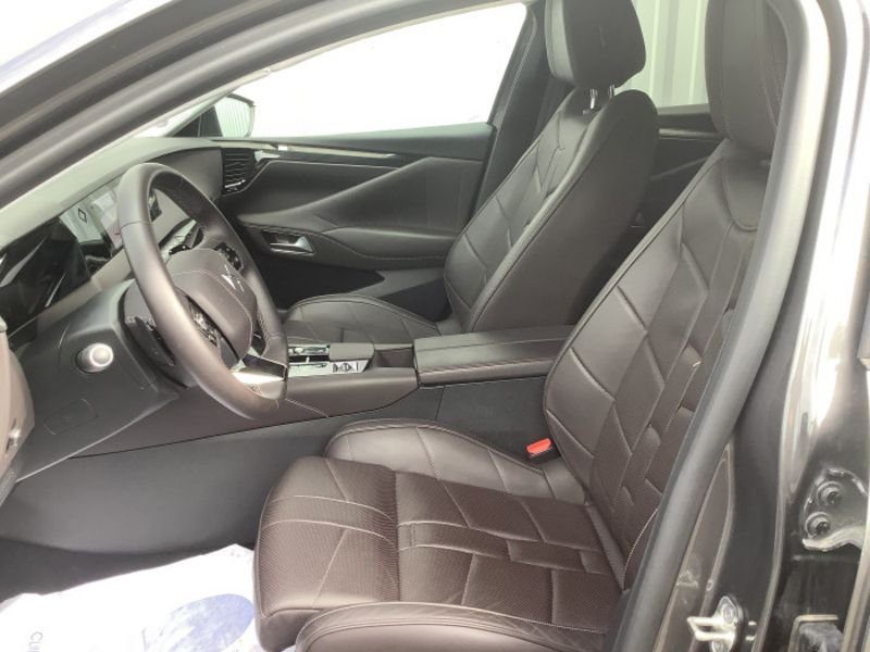 DS DS 4 BlueHDi 130 EAT8 Opera