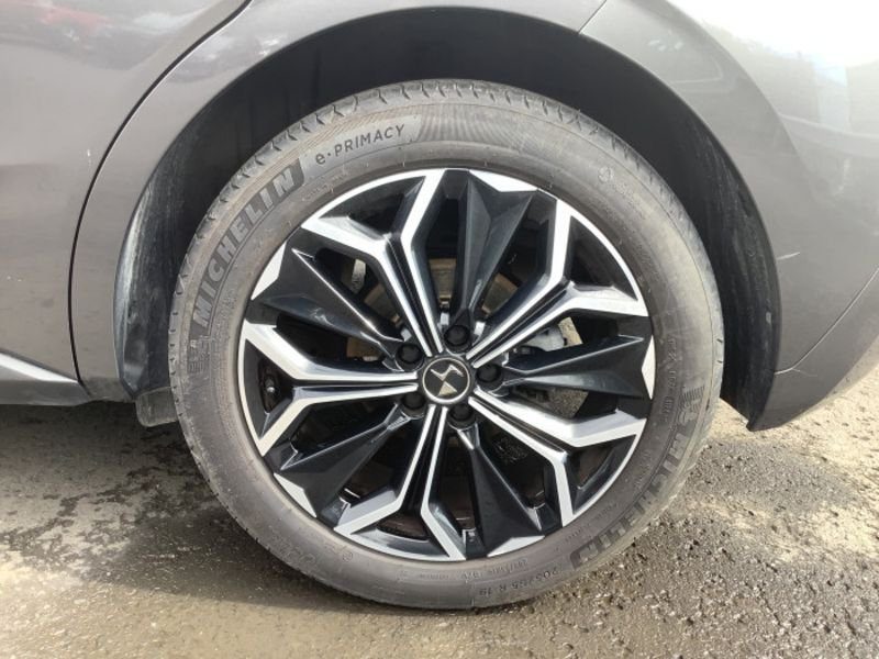 DS DS 4 BlueHDi 130 EAT8 Opera