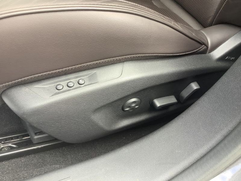 DS DS 4 BlueHDi 130 EAT8 Opera