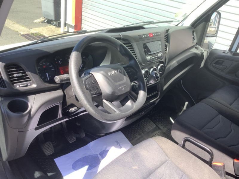 Iveco Daily CHASSIS CABINE CAB 35 C 16 EMP 4100 QUAD-LEAF BVM6 3.0L