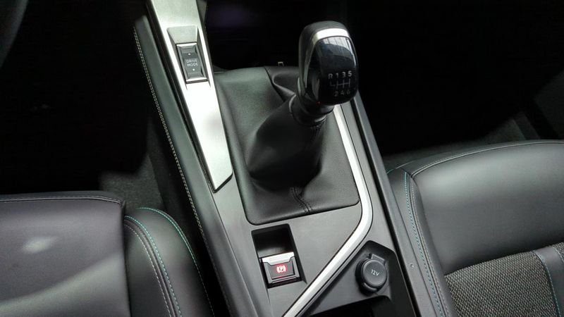 Peugeot 308 Puretech 130ch s&s bvm6 allure pack + sieges chauffants