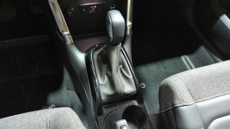 Citroën C3 Aircross Puretech 130 s&s eat6 max + affichage tete haute + sieges chauffants