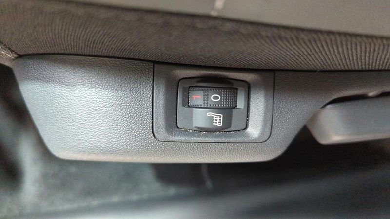 Citroën C3 Aircross Puretech 130 s&s eat6 max + affichage tete haute + sieges chauffants