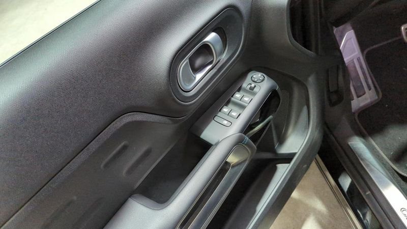 Citroën C5 Aircross Puretech 130 s&s eat8 shine + pack confort + hayon mains libres