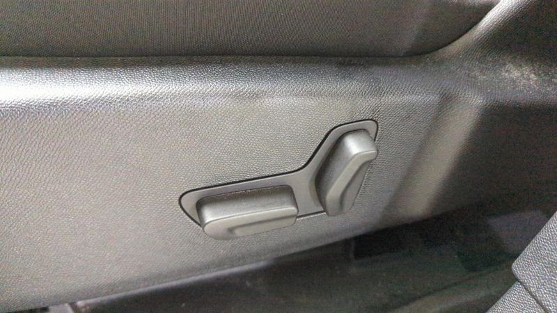 Citroën C5 Aircross Puretech 130 s&s eat8 shine + pack confort + hayon mains libres