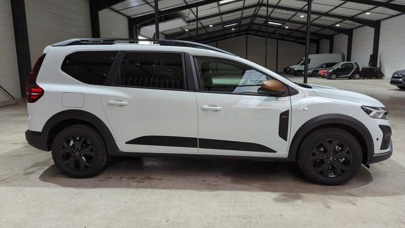 Dacia Jogger Tce 110 7 places extreme + angles morts + sieges chauffants
