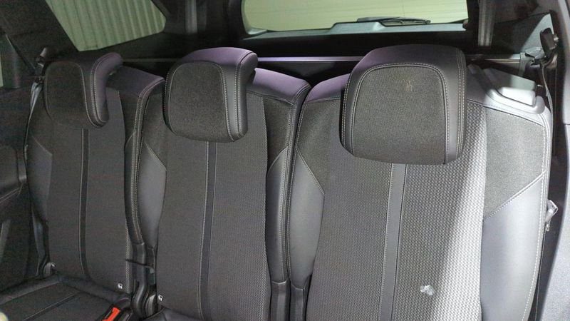 Peugeot 5008 Puretech 130ch s&s eat8 gt + sieges chauffants