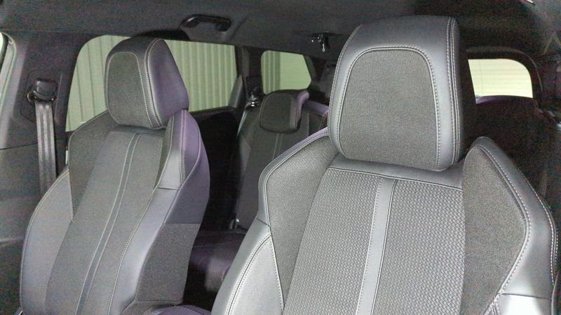 Peugeot 5008 Puretech 130ch s&s eat8 gt + sieges chauffants
