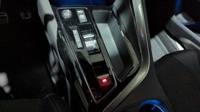 Peugeot 5008 Puretech 130ch s&s eat8 gt + sieges chauffants