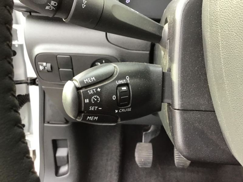 Citroën C3 PureTech 83 S&S BVM5 Shine