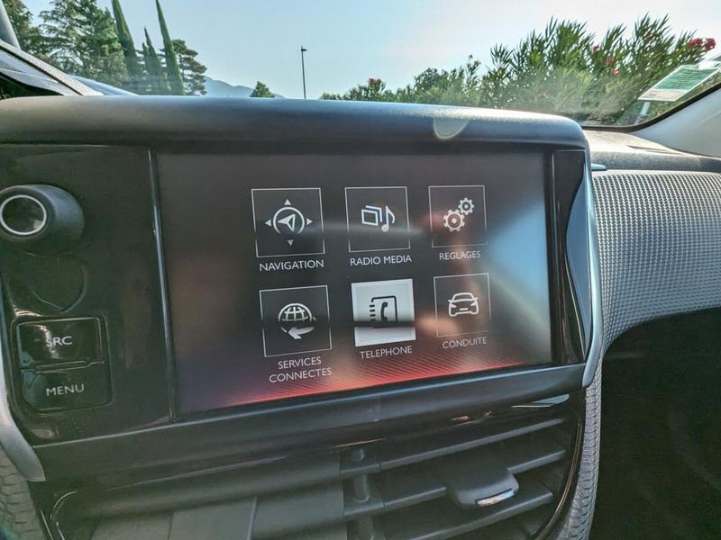 Peugeot 208 1.2i Pure Tech 12V S&S - 110 BERLINE GT Line