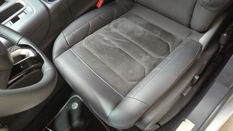 Citroën C5 Aircross Puretech 130 s&s eat8 shine pack + hayon mains libres