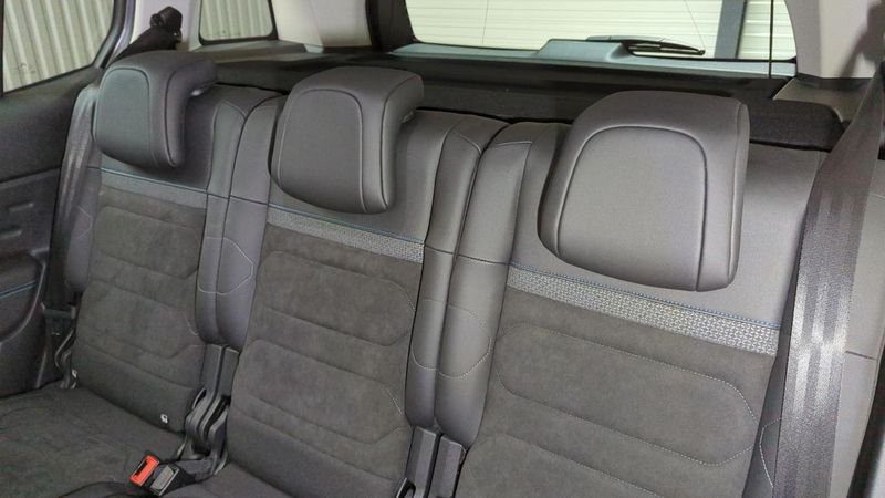 Citroën C5 Aircross Puretech 130 s&s eat8 shine pack + hayon mains libres