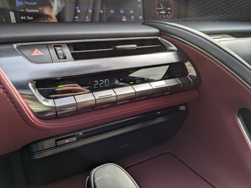 Lexus LC 500h - BV Multi Stage Hybrid Hokkaido Edition