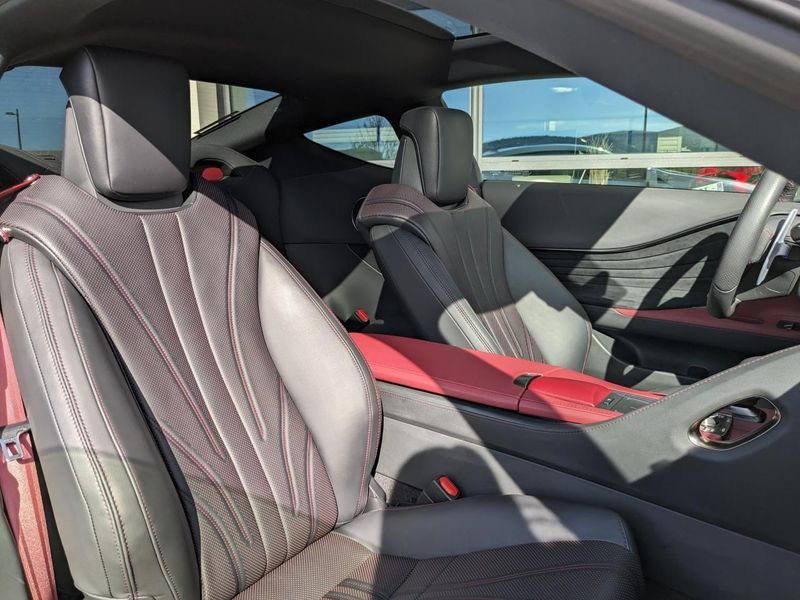 Lexus LC 500h - BV Multi Stage Hybrid Hokkaido Edition