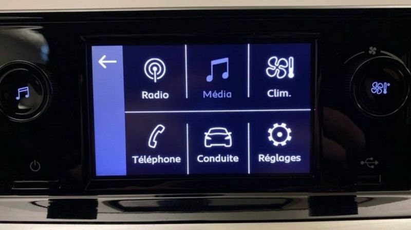 Peugeot 208 Puretech 75 s&s bvm5 like + roue de secours