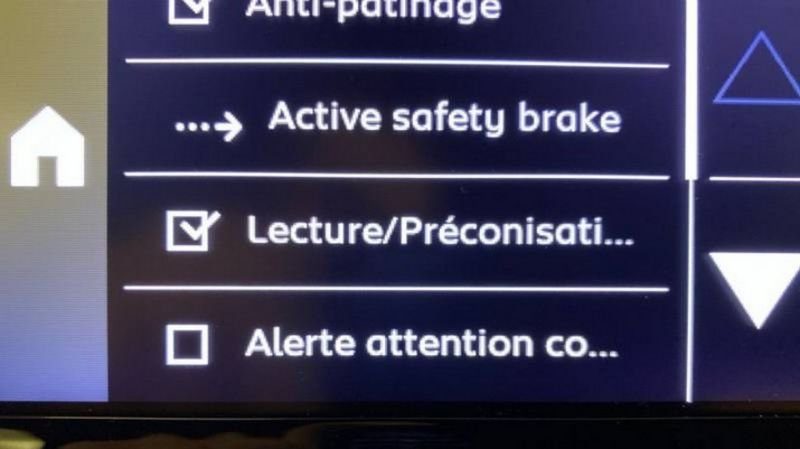 Peugeot 208 Puretech 75 s&s bvm5 like + roue de secours