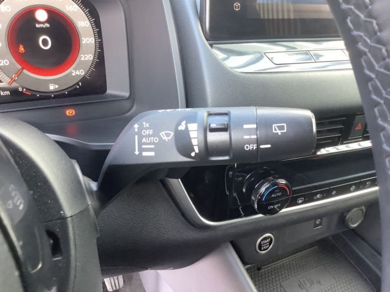 Nissan Qashqai Mild Hybrid 158 ch Xtronic N-Connecta