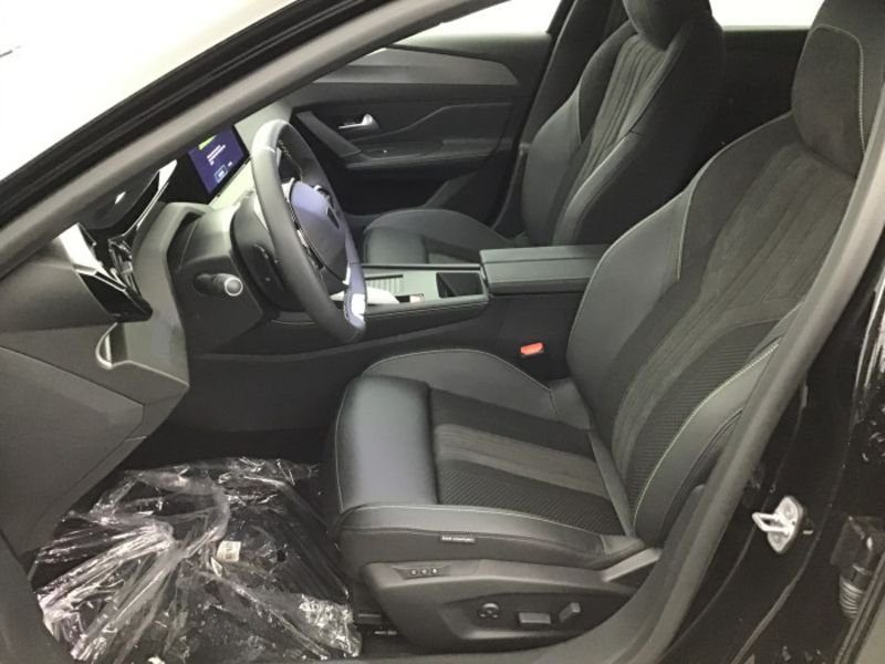 Peugeot 308 BlueHDi 130ch S&S EAT8 GT