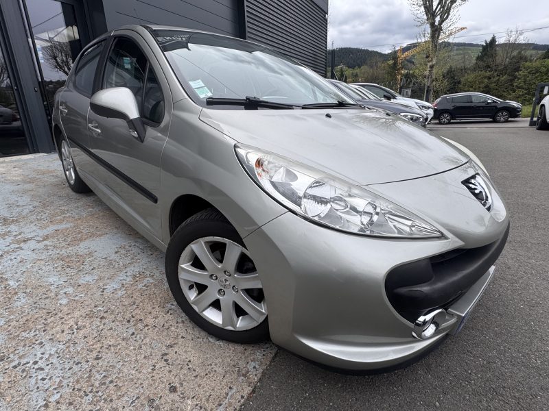 PEUGEOT 207 2009 1.6 HDi 90 5P