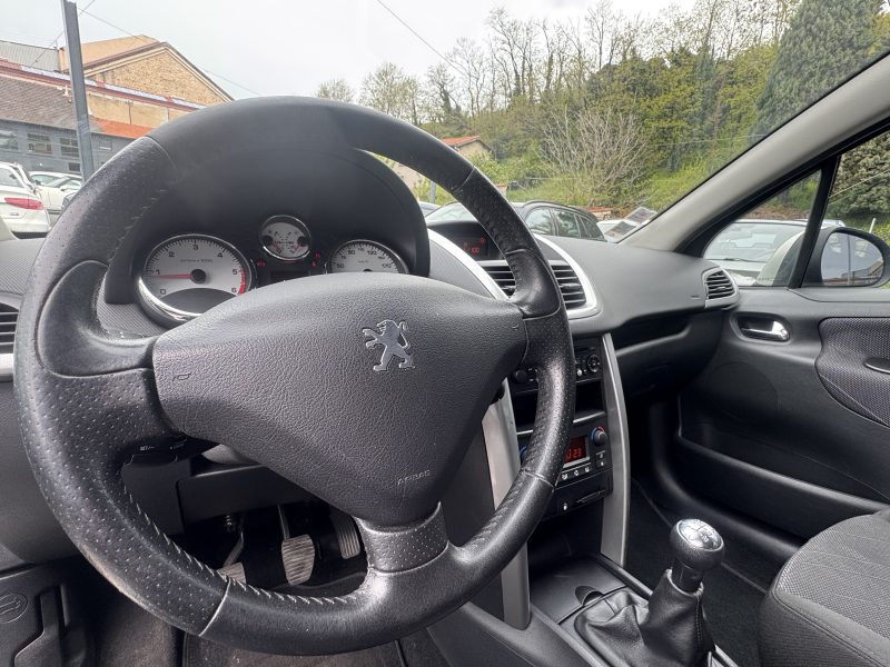 PEUGEOT 207 2009 1.6 HDi 90 5P