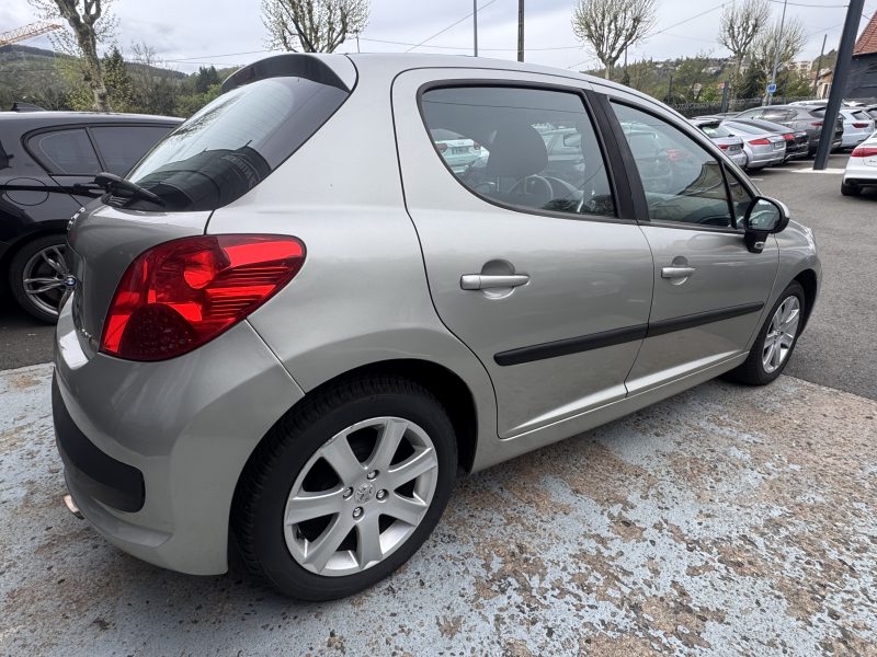 PEUGEOT 207 2009 1.6 HDi 90 5P