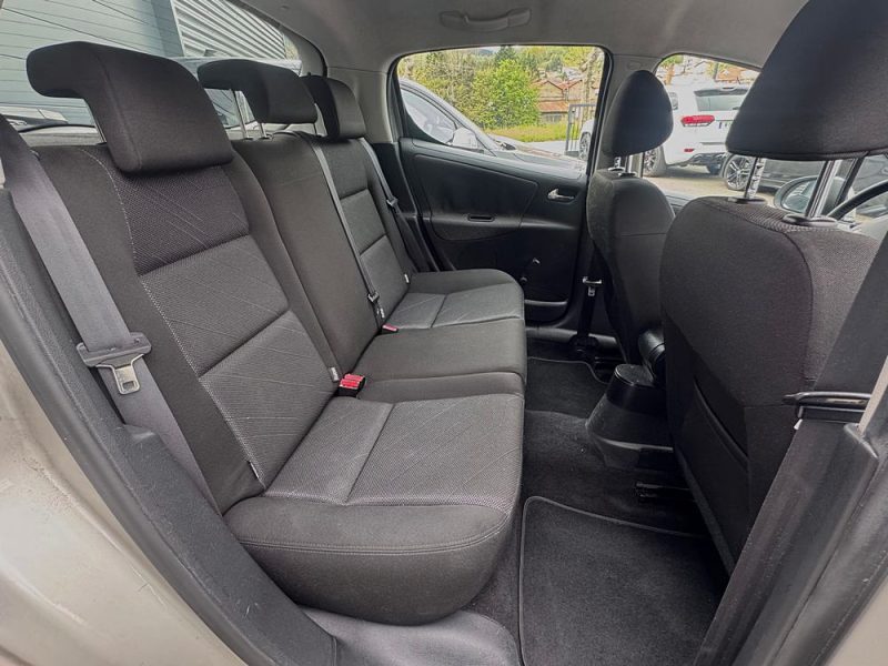 PEUGEOT 207 2009 1.6 HDi 90 5P