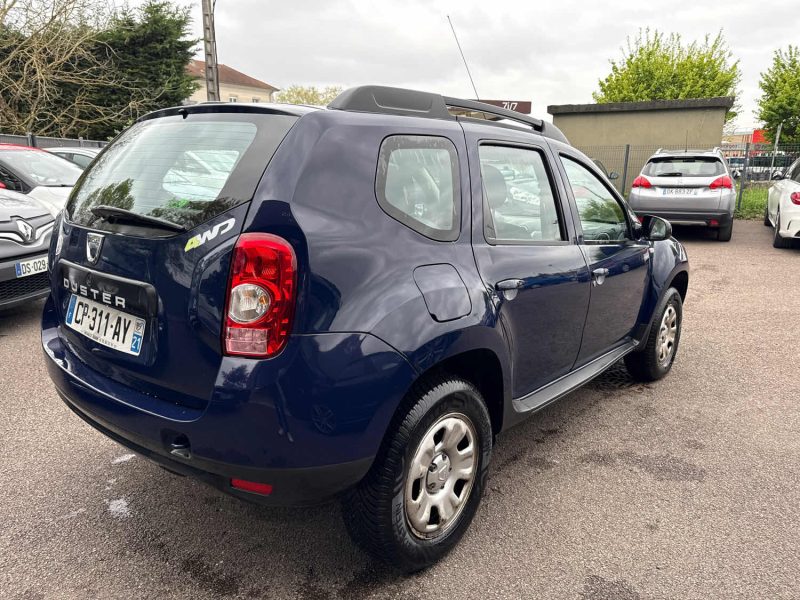 DACIA DUSTER 2012