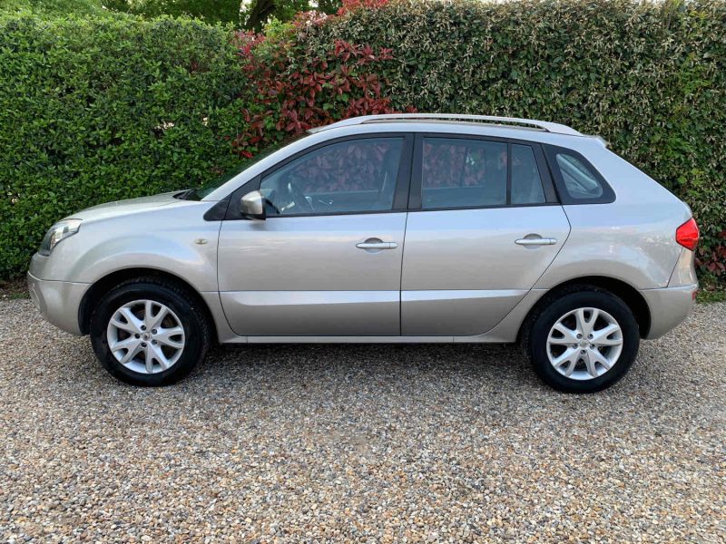 RENAULT KOLEOS 2009 2.0 DCI