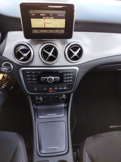 MERCEDES GLA 1,6 200 155 FASCINATION PACK AMG JUIN 2015