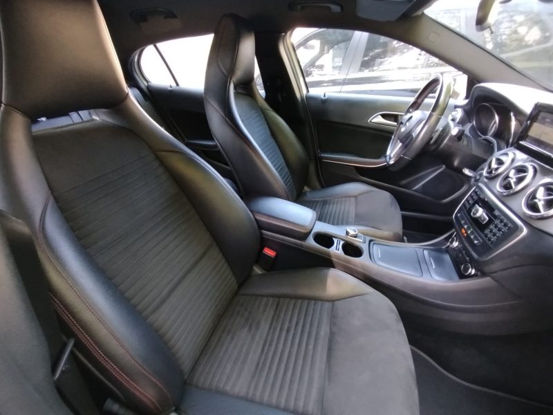 MERCEDES GLA 1,6 200 155 FASCINATION PACK AMG JUIN 2015