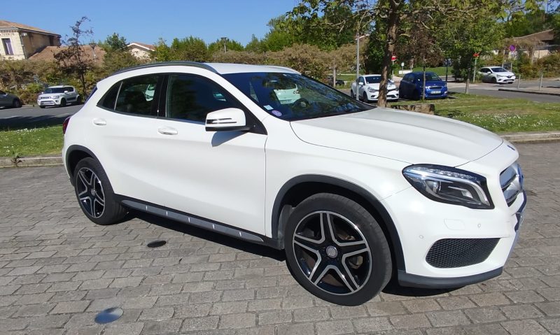 MERCEDES GLA 1,6 200 155 FASCINATION PACK AMG JUIN 2015