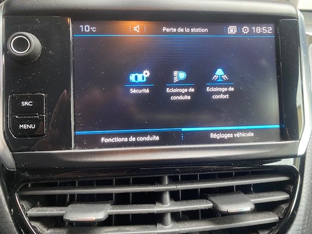 PEUGEOT 208 2018 82ch like 