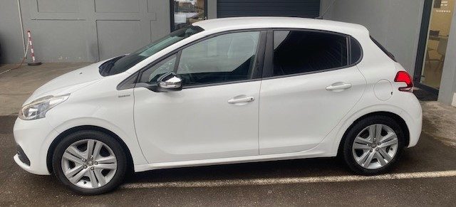 PEUGEOT 208 2018 82ch like 
