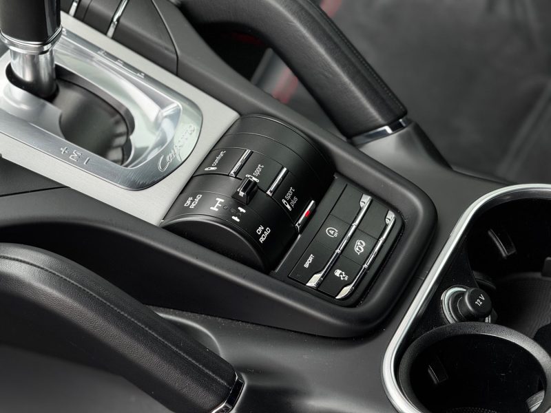 PORSCHE CAYENNE GTS II (2) 3.6 V6 440CH GTS GARANTIE 12MOIS