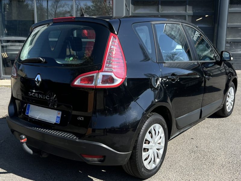 RENAULT SCENIC 3 III 1.5 DCI 110 Cv GPS TOMTOM BLUETOOTH REGULATEUR LIMITEUR - GARANTIE 1 AN