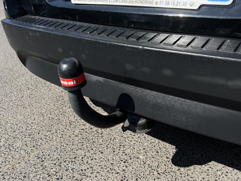 RENAULT SCENIC 3 III 1.5 DCI 110 Cv GPS TOMTOM BLUETOOTH REGULATEUR LIMITEUR - GARANTIE 1 AN