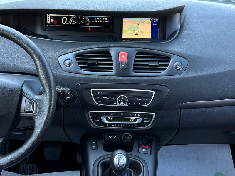 RENAULT SCENIC 3 III 1.5 DCI 110 Cv GPS TOMTOM BLUETOOTH REGULATEUR LIMITEUR - GARANTIE 1 AN