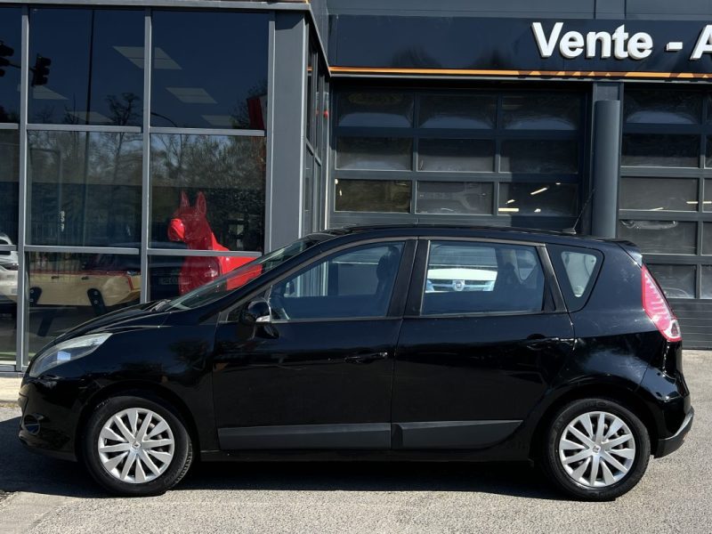 RENAULT SCENIC 3 III 1.5 DCI 110 Cv GPS TOMTOM BLUETOOTH REGULATEUR LIMITEUR - GARANTIE 1 AN