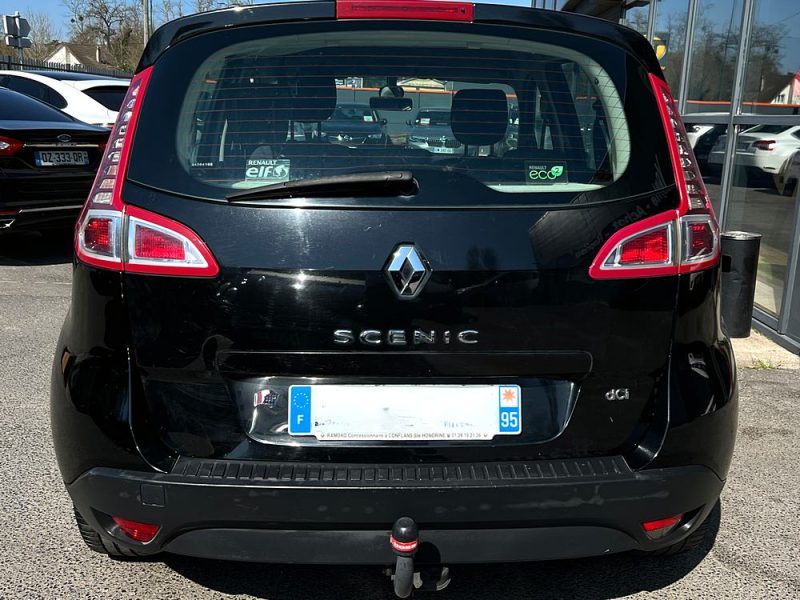 RENAULT SCENIC 3 III 1.5 DCI 110 Cv GPS TOMTOM BLUETOOTH REGULATEUR LIMITEUR - GARANTIE 1 AN