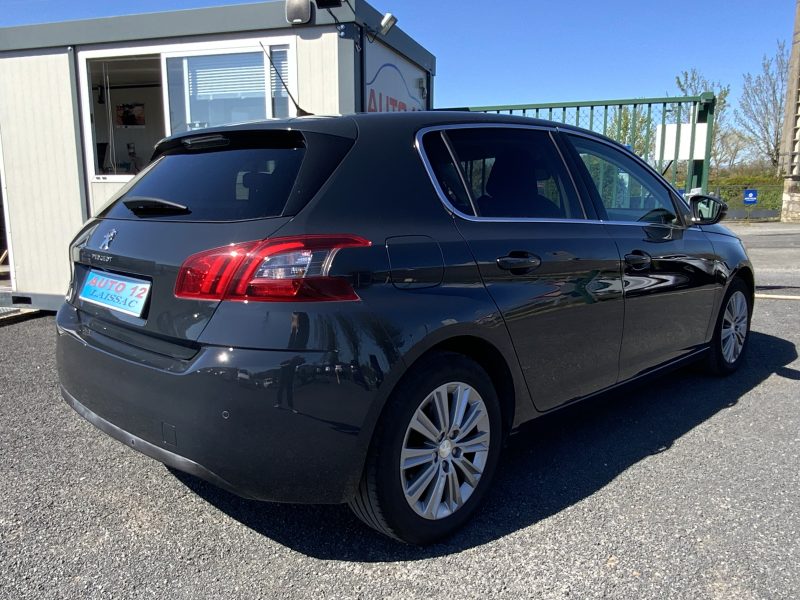 PEUGEOT 308 2018