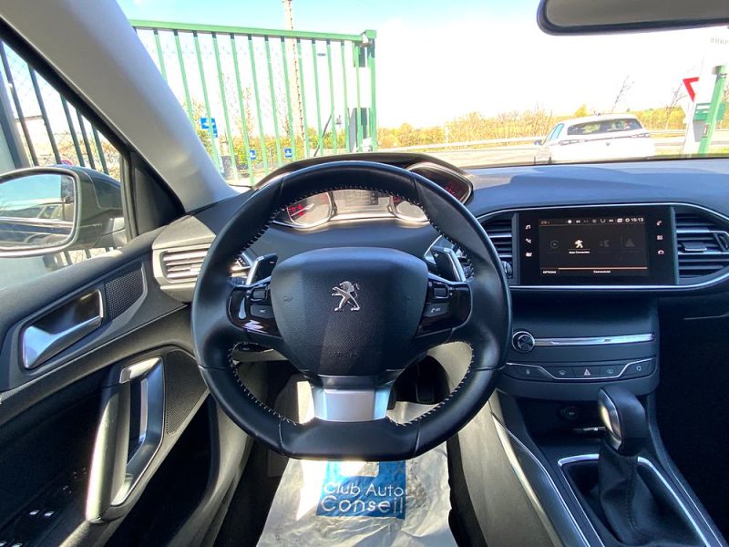 PEUGEOT 308 2018