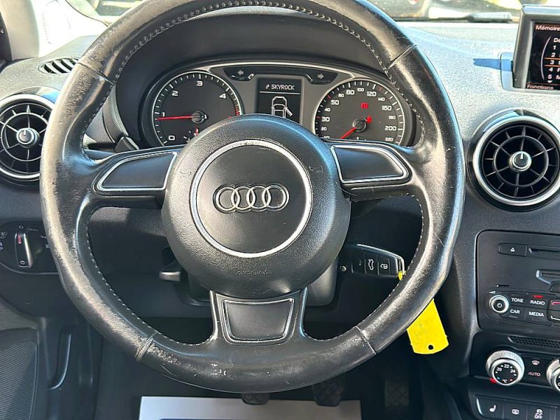 AUDI A1 2011