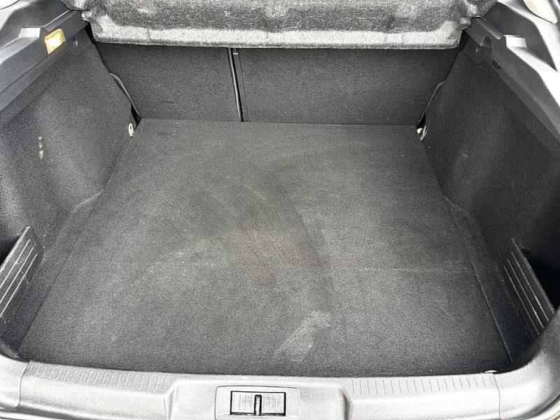 RENAULT LAGUNA III 2.0 DCI 130CV FAP BLACK EDITION - *** REMISE - A PRIX COUTANT !! ***