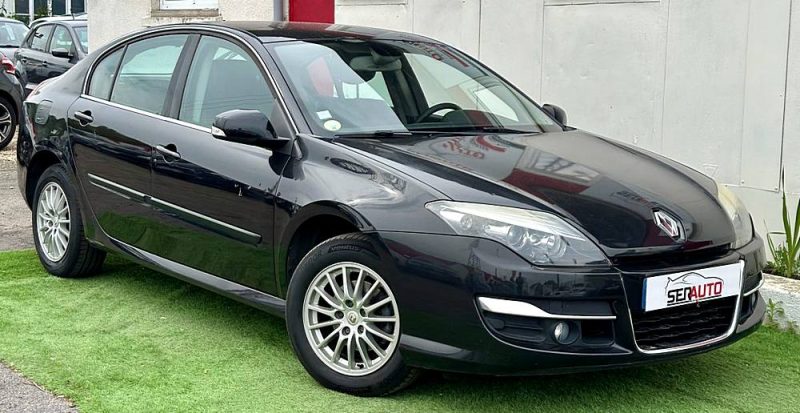 RENAULT LAGUNA 2012